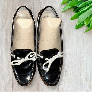 Women’s black Cole Haan loafers shoes flats